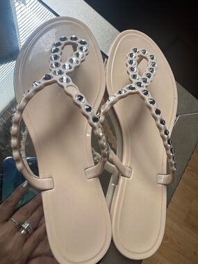Classic Jeweled Toe-Post Sandals in Nude